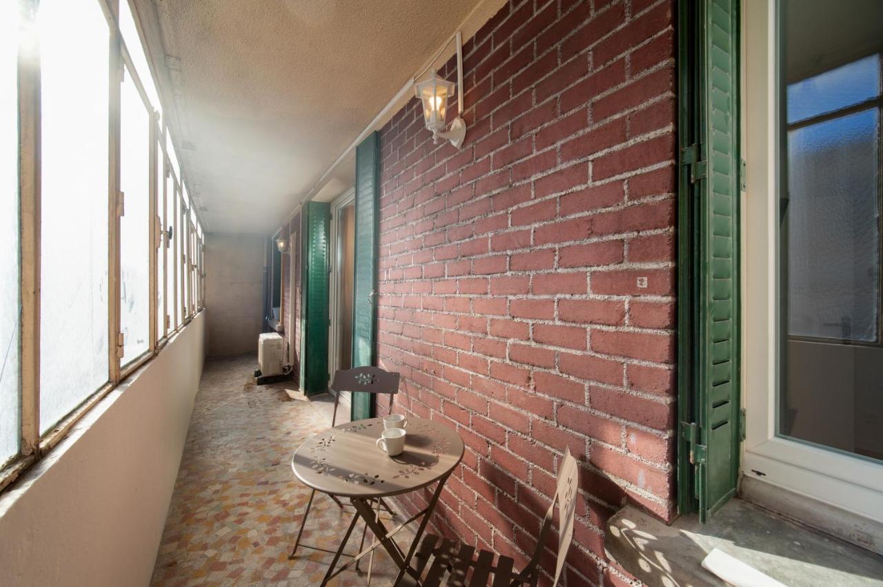 Grand Appartement 3 Chambres Avec Clim Et Balcon Marsilya Dış mekan fotoğraf