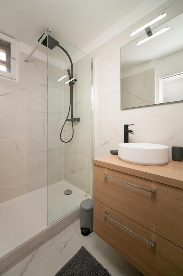 Grand Appartement 3 Chambres Avec Clim Et Balcon Marsilya Dış mekan fotoğraf