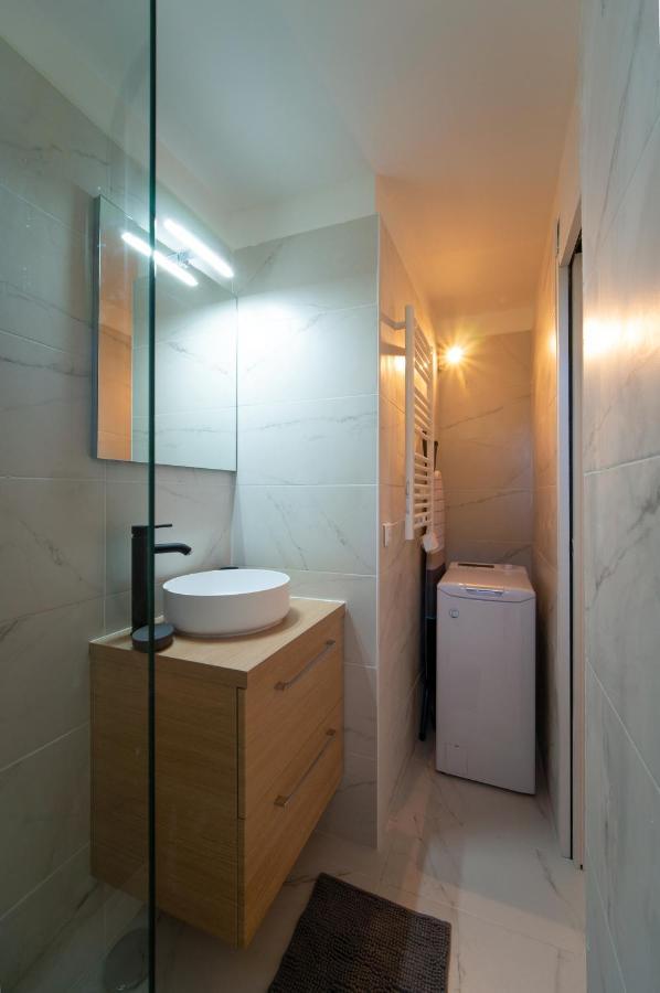 Grand Appartement 3 Chambres Avec Clim Et Balcon Marsilya Dış mekan fotoğraf